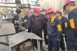 華謀咨詢?yōu)槟常ǚ柿闲袠I(yè)）公司現(xiàn)場打造完成區(qū)域進行驗收并順利通過