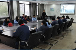 華謀咨詢?yōu)槟常ㄎU物處理行業(yè)）公司導入班會輔導